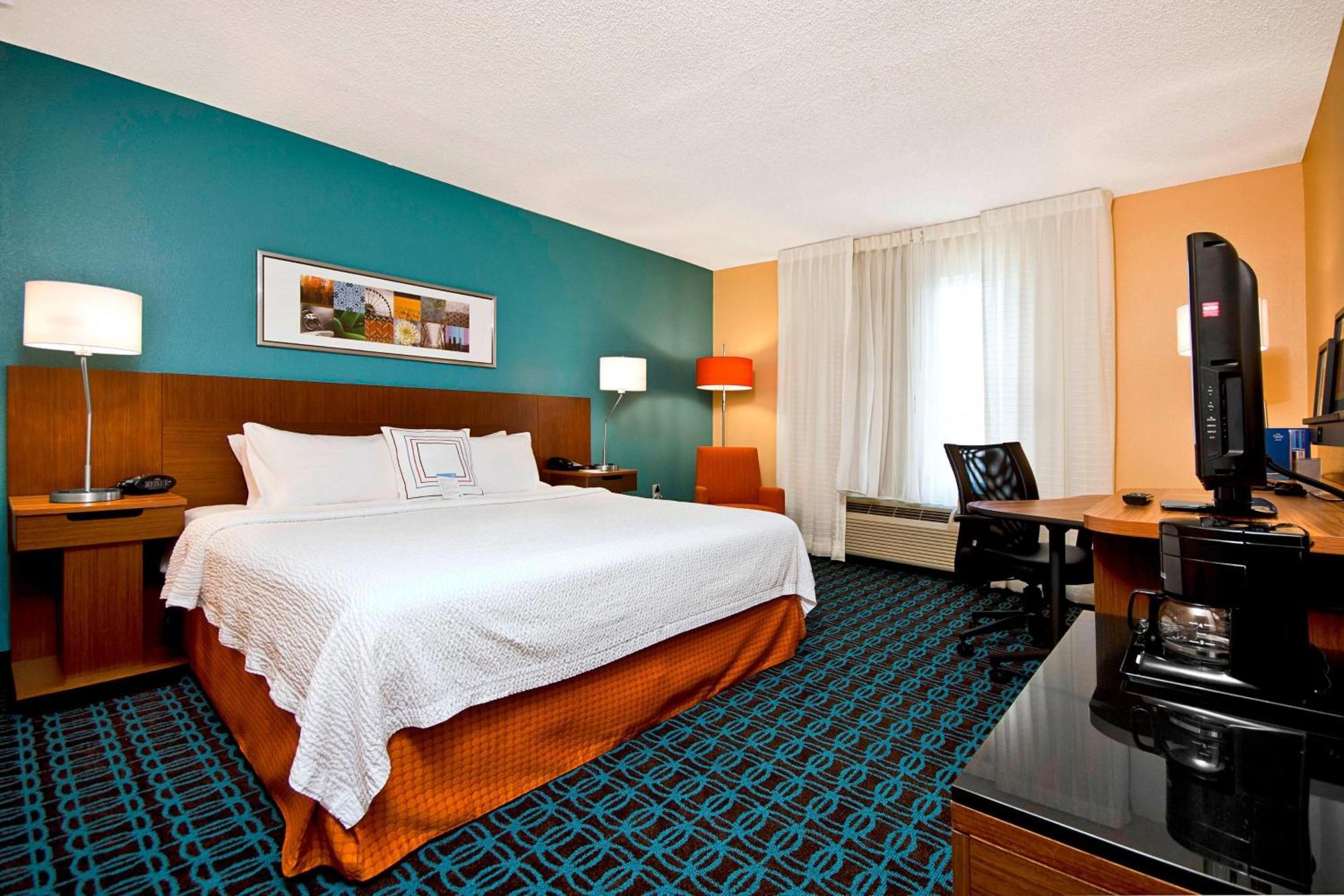 Fairfield Inn & Suites Raleigh Durham Airport Research Triangle Park Morrisville Exterior photo